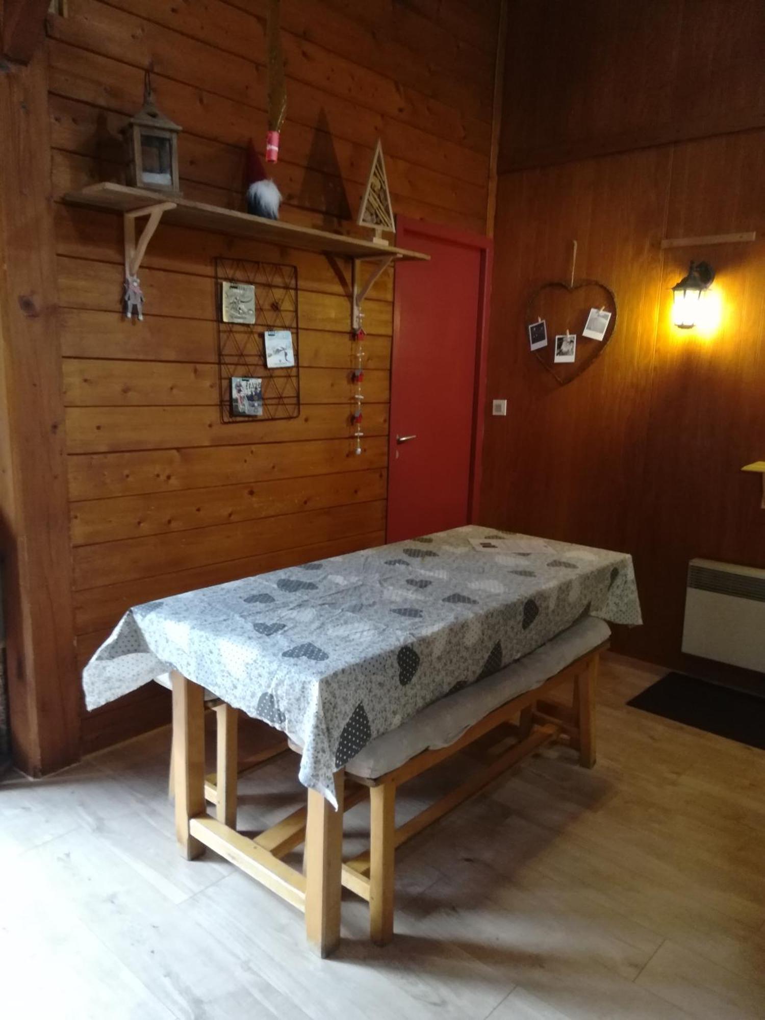 Les Chalets De La Foret D'Issaux Osse-en-Aspe ภายนอก รูปภาพ