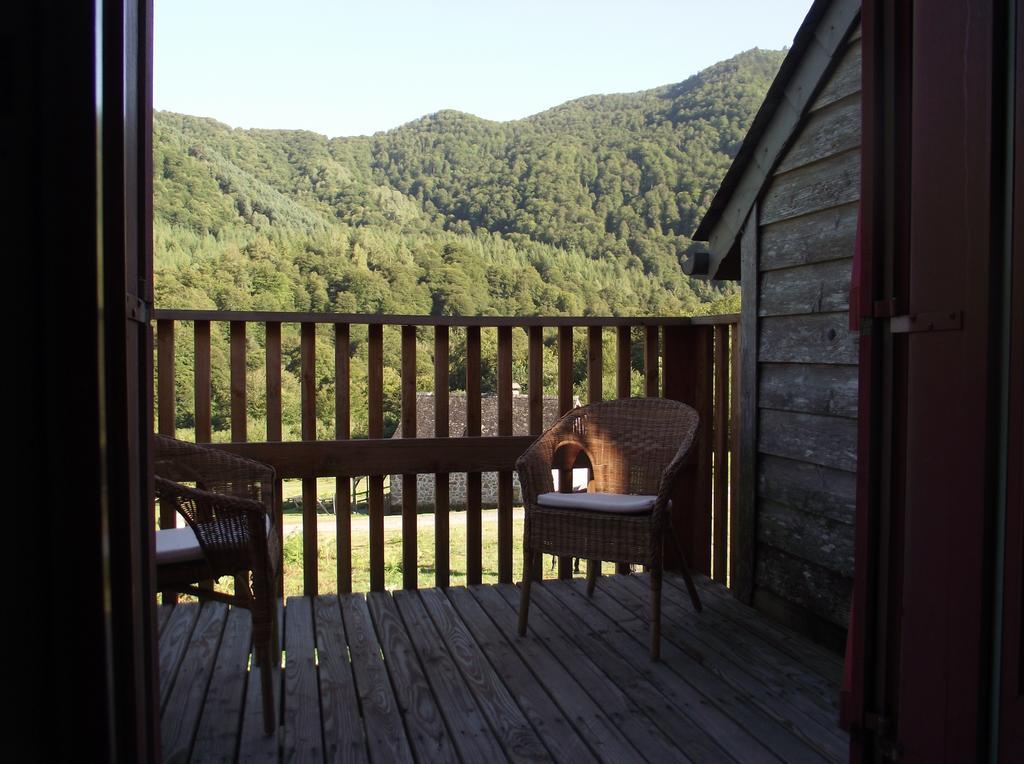 Les Chalets De La Foret D'Issaux Osse-en-Aspe ห้อง รูปภาพ